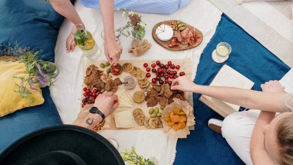 Appetizers: Shareable Bites That Kick Off the Feast