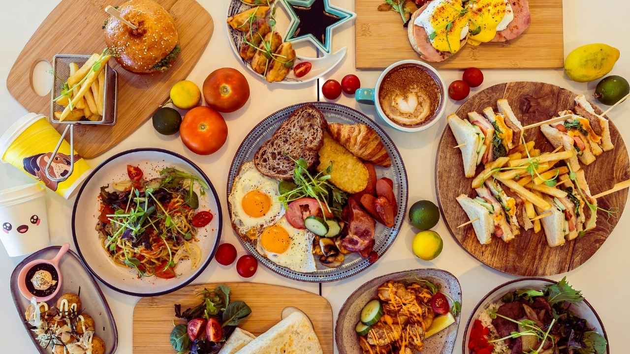 The Purple Onion Menu Blends Mediterranean Flavor with American Comfort